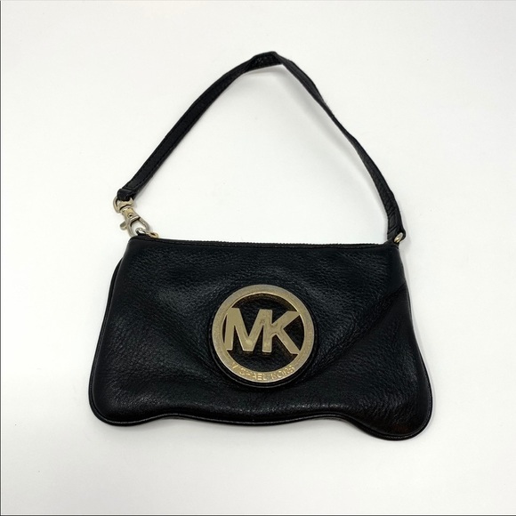 Michael Kors Pebbled Leather Wristlet - Picture 1 of 6